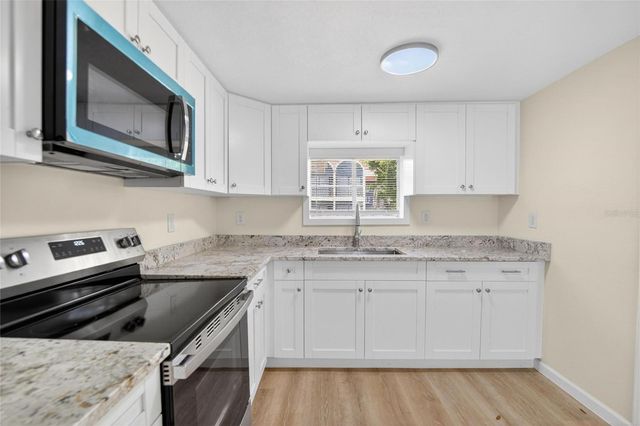 8738 N TANGERINE PLACE, Tampa, FL 33617