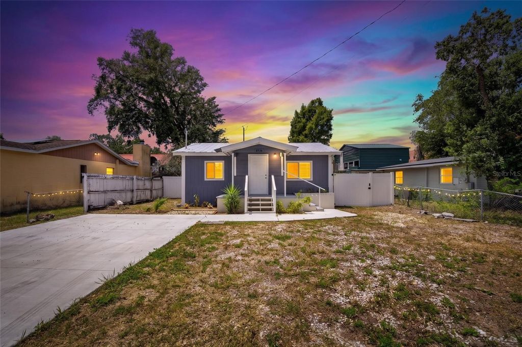 8738 N TANGERINE PLACE, Tampa, FL 33617