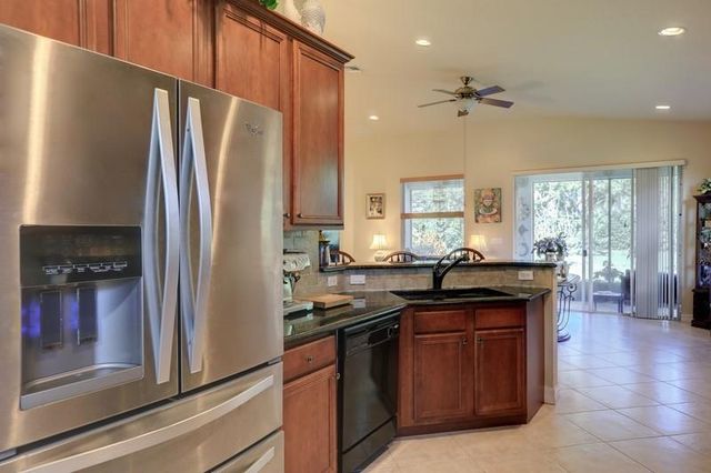 5561 57th Way, Vero Beach, FL 32967