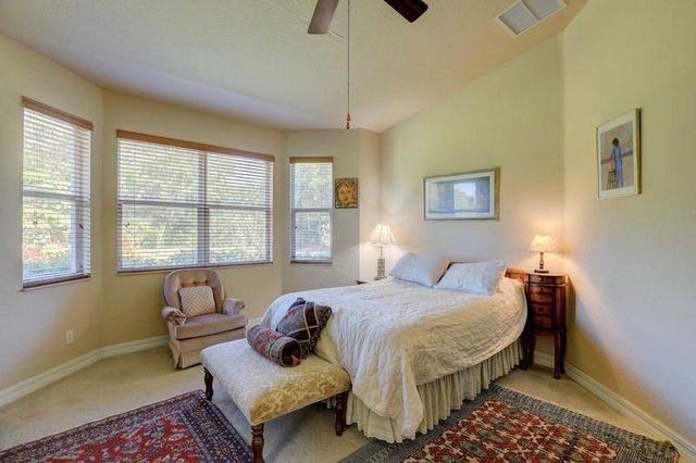 5561 57th Way, Vero Beach, FL 32967