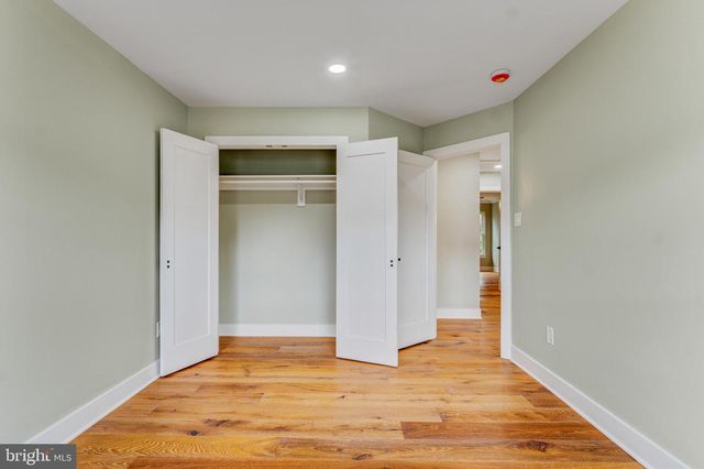 2614 TARLETON CORNER DR, Herndon, VA 20171