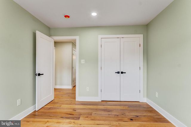 2614 TARLETON CORNER DR, Herndon, VA 20171