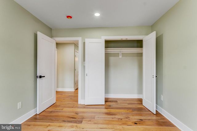 2614 TARLETON CORNER DR, Herndon, VA 20171