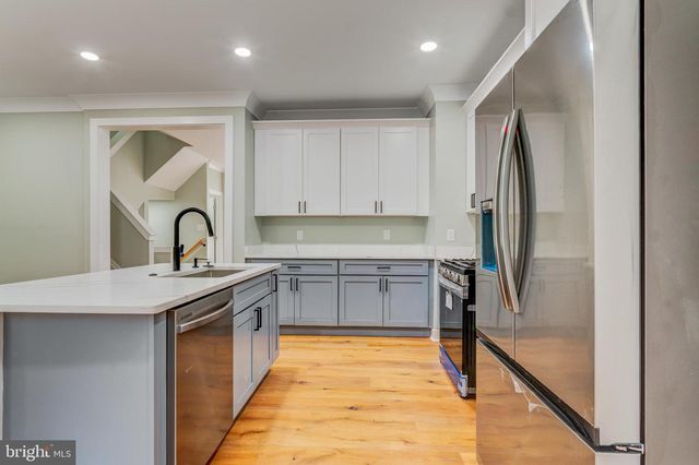 2614 TARLETON CORNER DR, Herndon, VA 20171