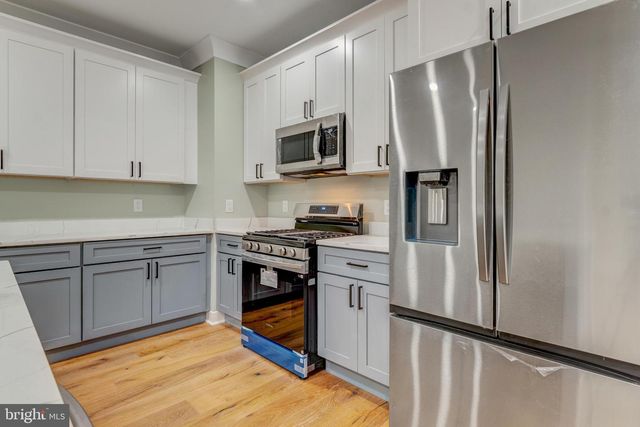 2614 TARLETON CORNER DR, Herndon, VA 20171