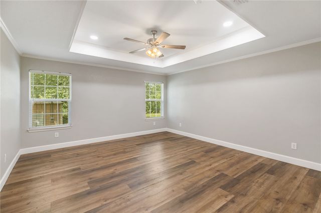 150 Country Place, Hilltop Lakes, TX 77871