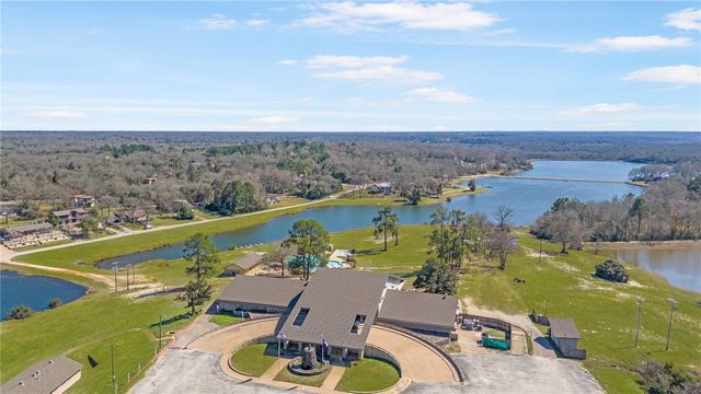 150 Country Place, Hilltop Lakes, TX 77871