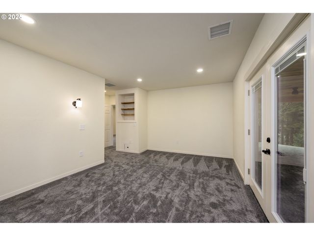 283 UPPER TERRACE Ln, Glide, OR 97443