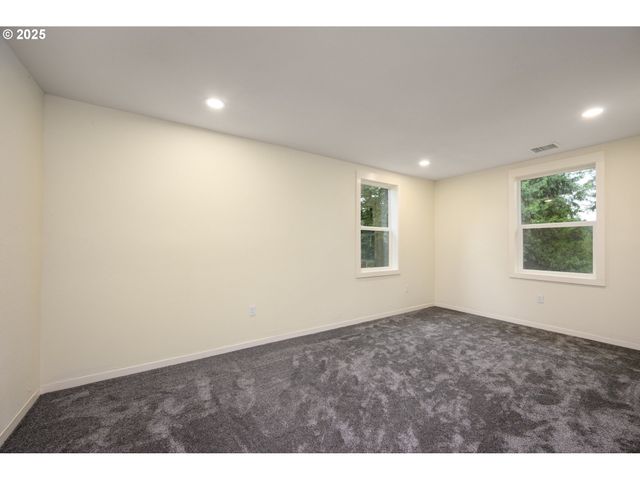 283 UPPER TERRACE Ln, Glide, OR 97443