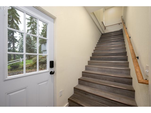 283 UPPER TERRACE Ln, Glide, OR 97443