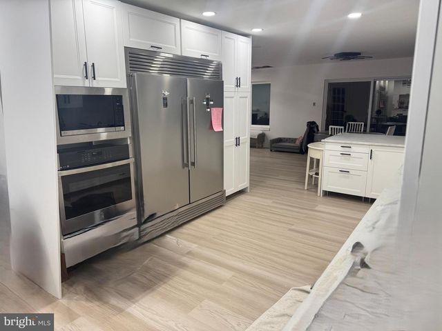 18 FOREST LN, Tabernacle, NJ 08088