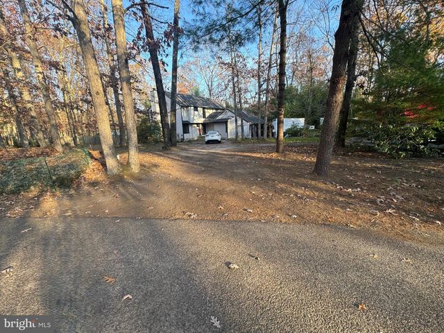 18 FOREST LN, Tabernacle, NJ 08088