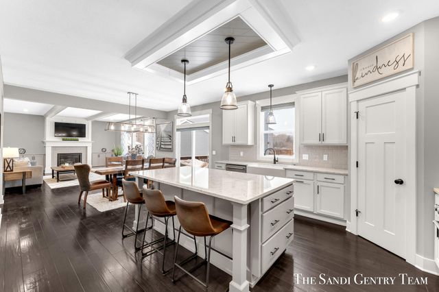 16575 Spring Tree Drive, Spring Lake Twp, MI 49456