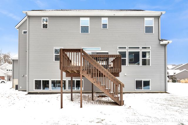 16575 Spring Tree Drive, Spring Lake Twp, MI 49456