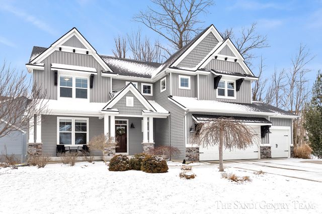16575 Spring Tree Drive, Spring Lake Twp, MI 49456