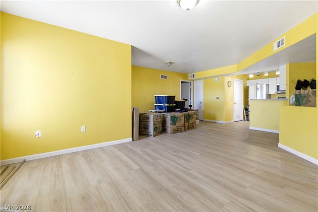 4555 Sahara Avenue 154, Las Vegas, NV 89104
