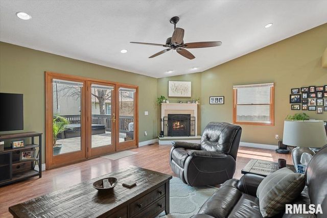 2806 Haggard Drive, Springfield, IL 62711