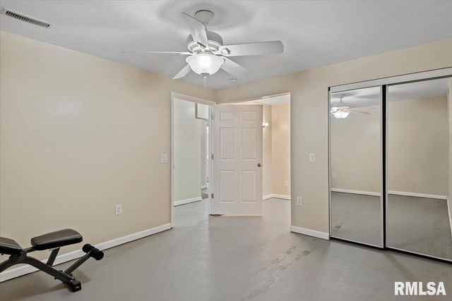 2806 Haggard Drive, Springfield, IL 62711