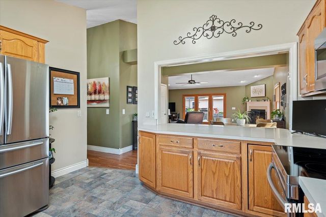 2806 Haggard Drive, Springfield, IL 62711