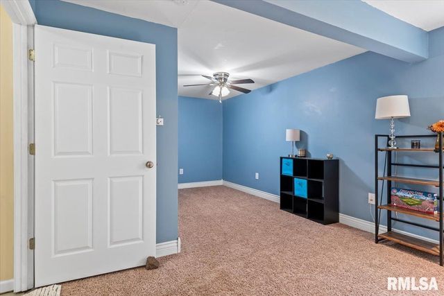 2806 Haggard Drive, Springfield, IL 62711