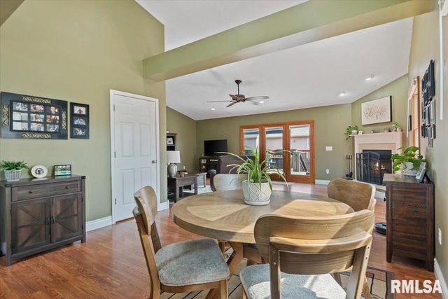 2806 Haggard Drive, Springfield, IL 62711