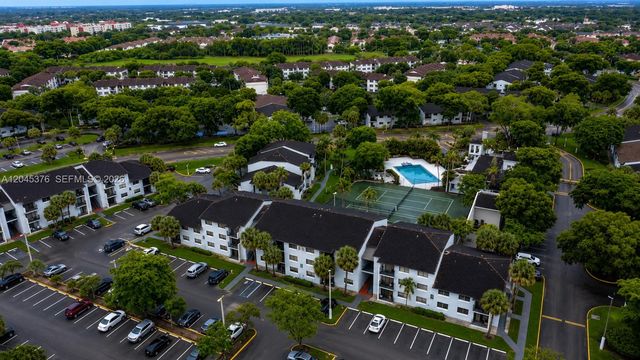 7090 NW 179th Street 108, Hialeah, FL 33015