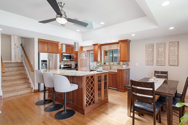 9101 27th Street, Brookfield, IL 60513