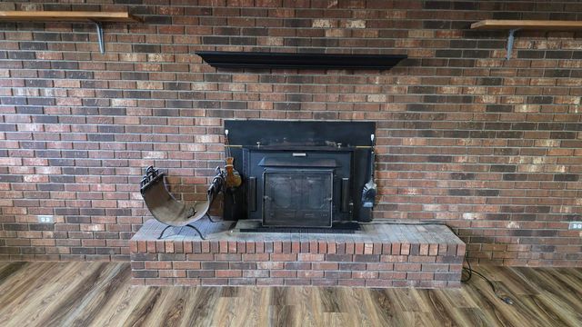 38 Ray Road, Huntington, WV 25704