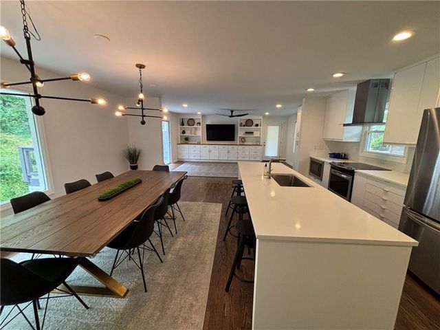 1453 Oconee Pass Pass, Brookhaven, GA 30319