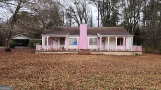 719 E McIntosh Road, Griffin, GA 30223