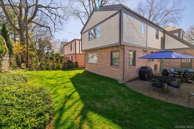 16 Revere Drive E, Floral Park, NY 11001