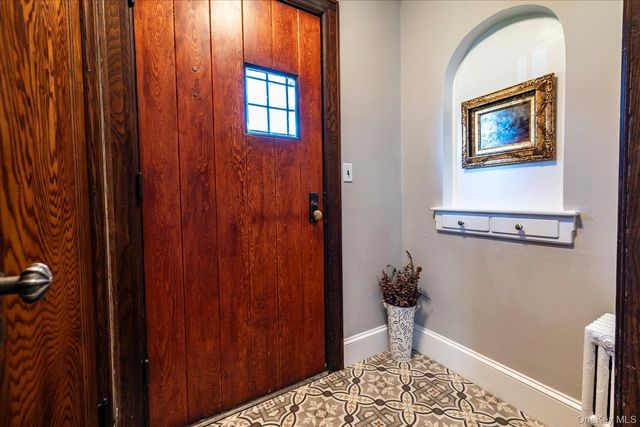 16 Revere Drive E, Floral Park, NY 11001