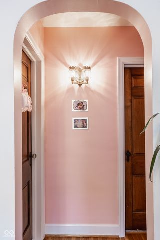 6085 E 10th Street, Indianapolis, IN 46219