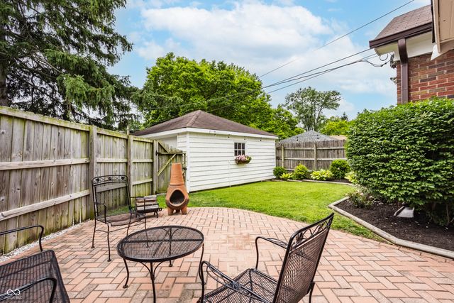 6085 E 10th Street, Indianapolis, IN 46219