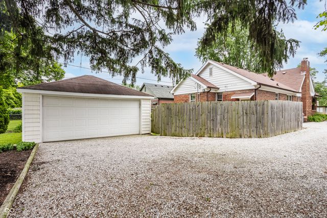 6085 E 10th Street, Indianapolis, IN 46219