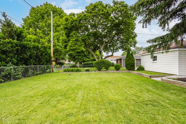 6085 E 10th Street, Indianapolis, IN 46219