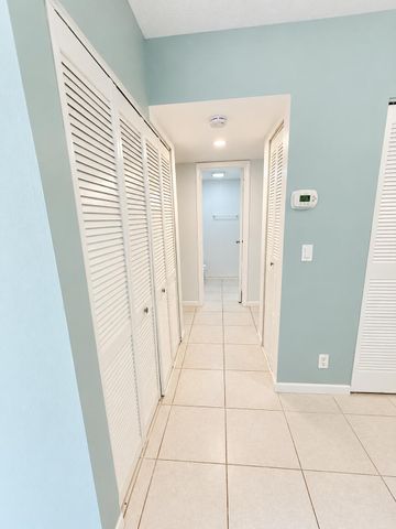 3253 NW 104th Avenue, Coral Springs, FL 33065