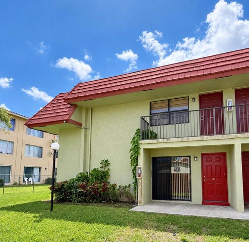 3253 NW 104th Avenue, Coral Springs, FL 33065
