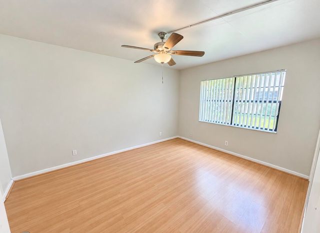 3253 NW 104th Avenue, Coral Springs, FL 33065