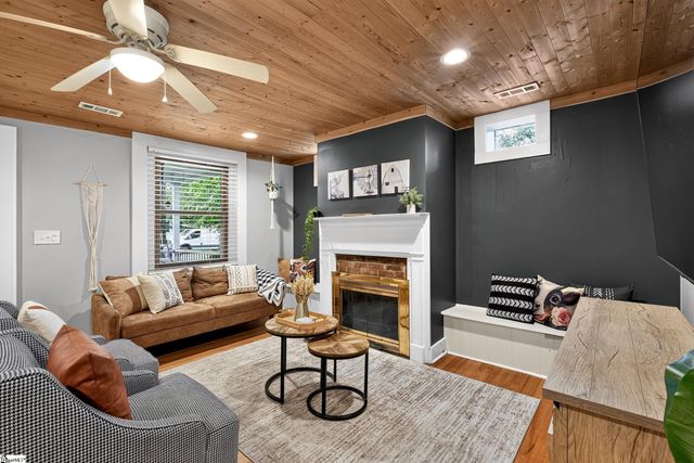 121 Bleckley Avenue, Greenville, SC 29607