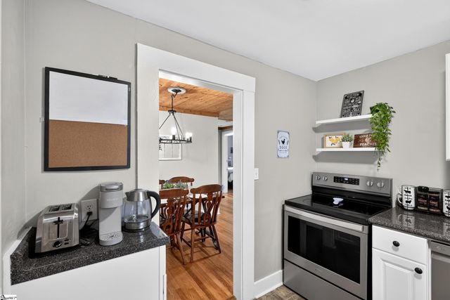 121 Bleckley Avenue, Greenville, SC 29607