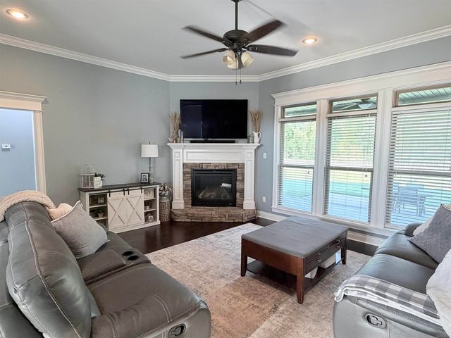 21 Colt Loop, Greenbrier, AR 72058