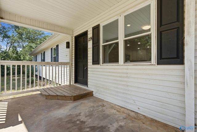 239 Echo Lane, Toney, AL 35773