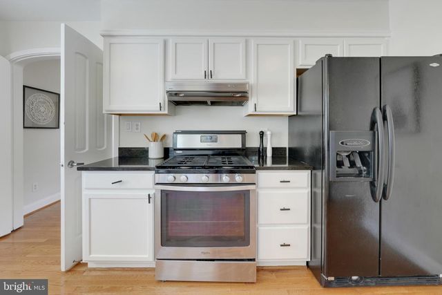 5522 BLAIR RD NE, Washington, DC 20011