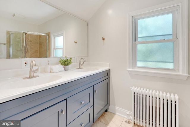 5522 BLAIR RD NE, Washington, DC 20011