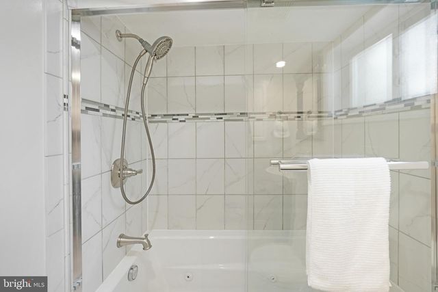 5522 BLAIR RD NE, Washington, DC 20011