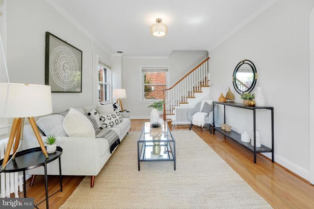 5522 BLAIR RD NE, Washington, DC 20011