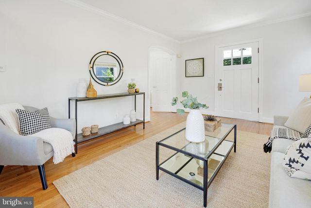 5522 BLAIR RD NE, Washington, DC 20011