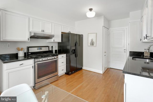 5522 BLAIR RD NE, Washington, DC 20011