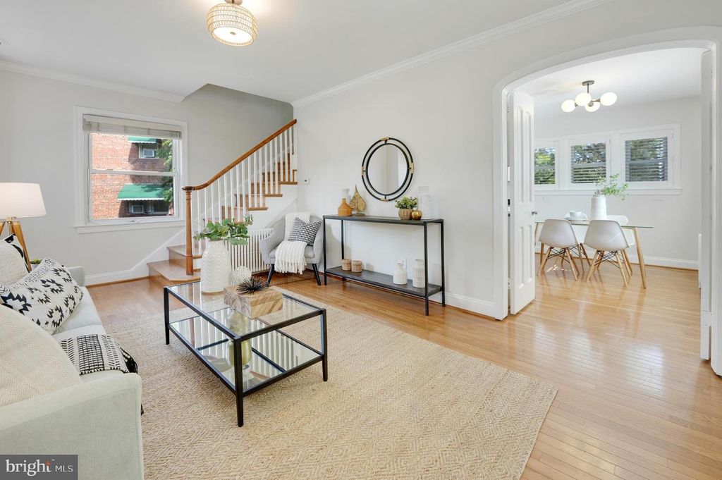 5522 BLAIR RD NE, Washington, DC 20011